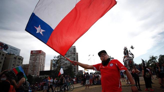 Carabineros suspenden el uso de perdigones para reprimir las protestas en Chile